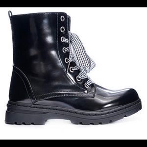 Brand new - Womens Flat Heel Booties